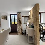 Stone Retreat In The Yorkshire Dales * Bouthwaite