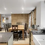 Stone Retreat In The Yorkshire Dales Bouthwaite