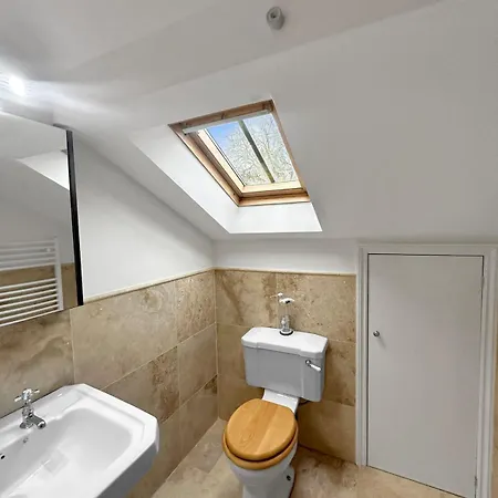 Stone Retreat In The Yorkshire Dales *