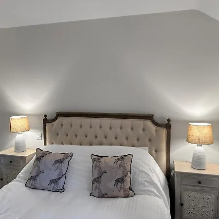 Stone Retreat In The Yorkshire Dales *