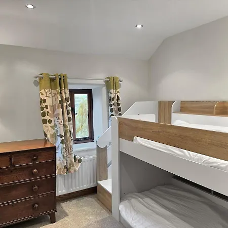 Stone Retreat In The Yorkshire Dales