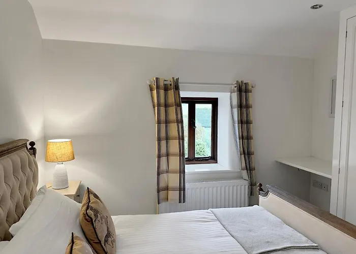 Stone Retreat In The Yorkshire Dales *