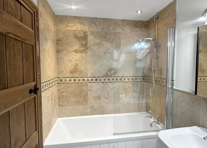 Stone Retreat In The Yorkshire Dales *