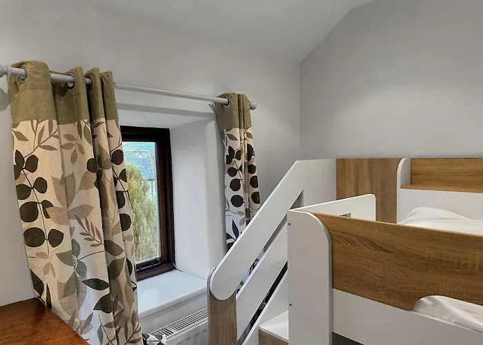 Stone Retreat In The Yorkshire Dales